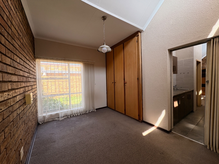 2 Bedroom Property for Sale in Oudorp North West